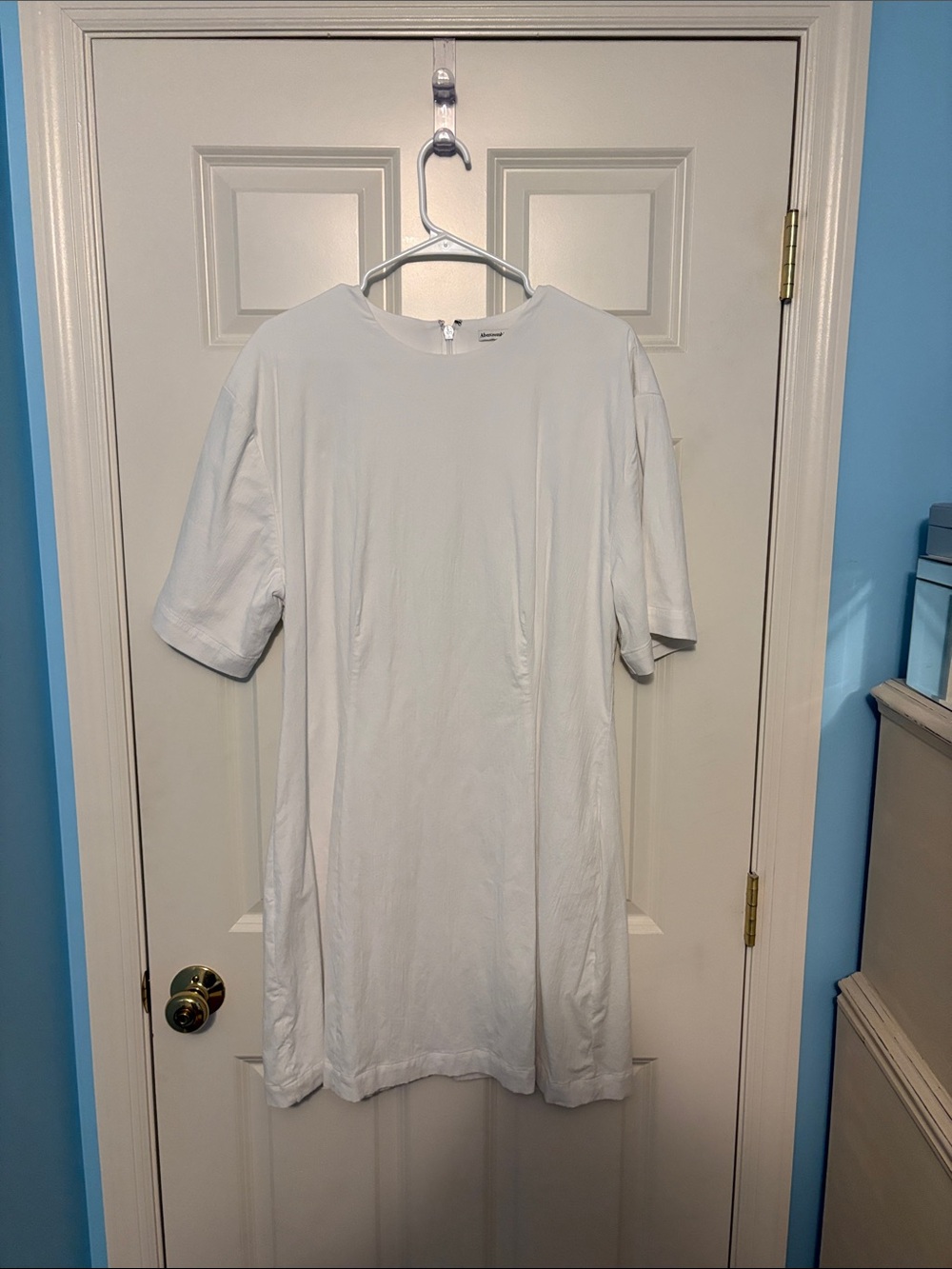 Abercrombie & Fitch White Short-Sleeve Dress